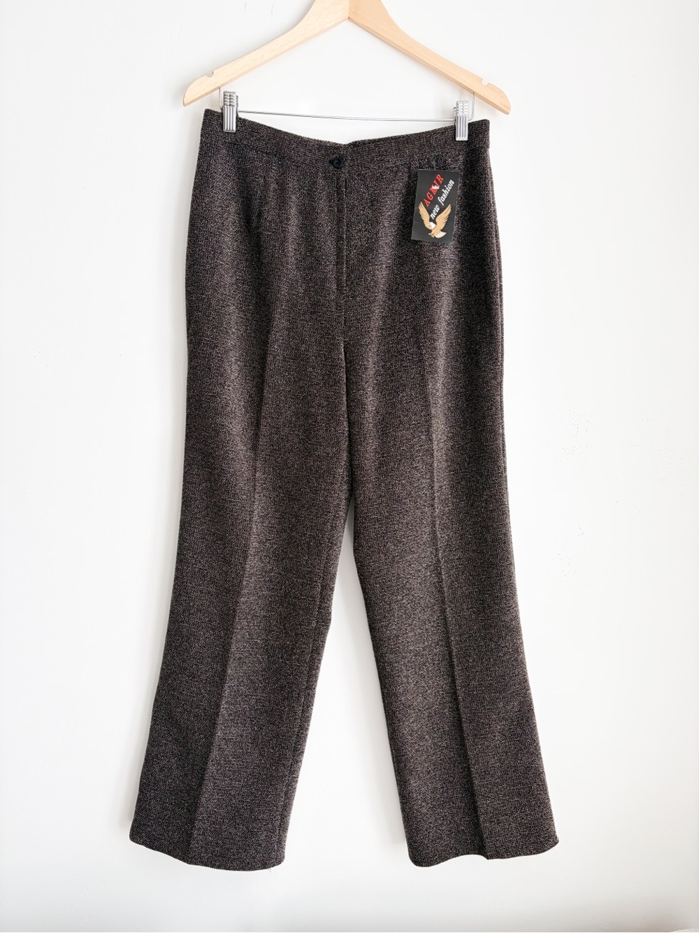 Vintage AGMIR Textured High-Waisted Trousers–Made in Europe (Size EU 42 / US L)